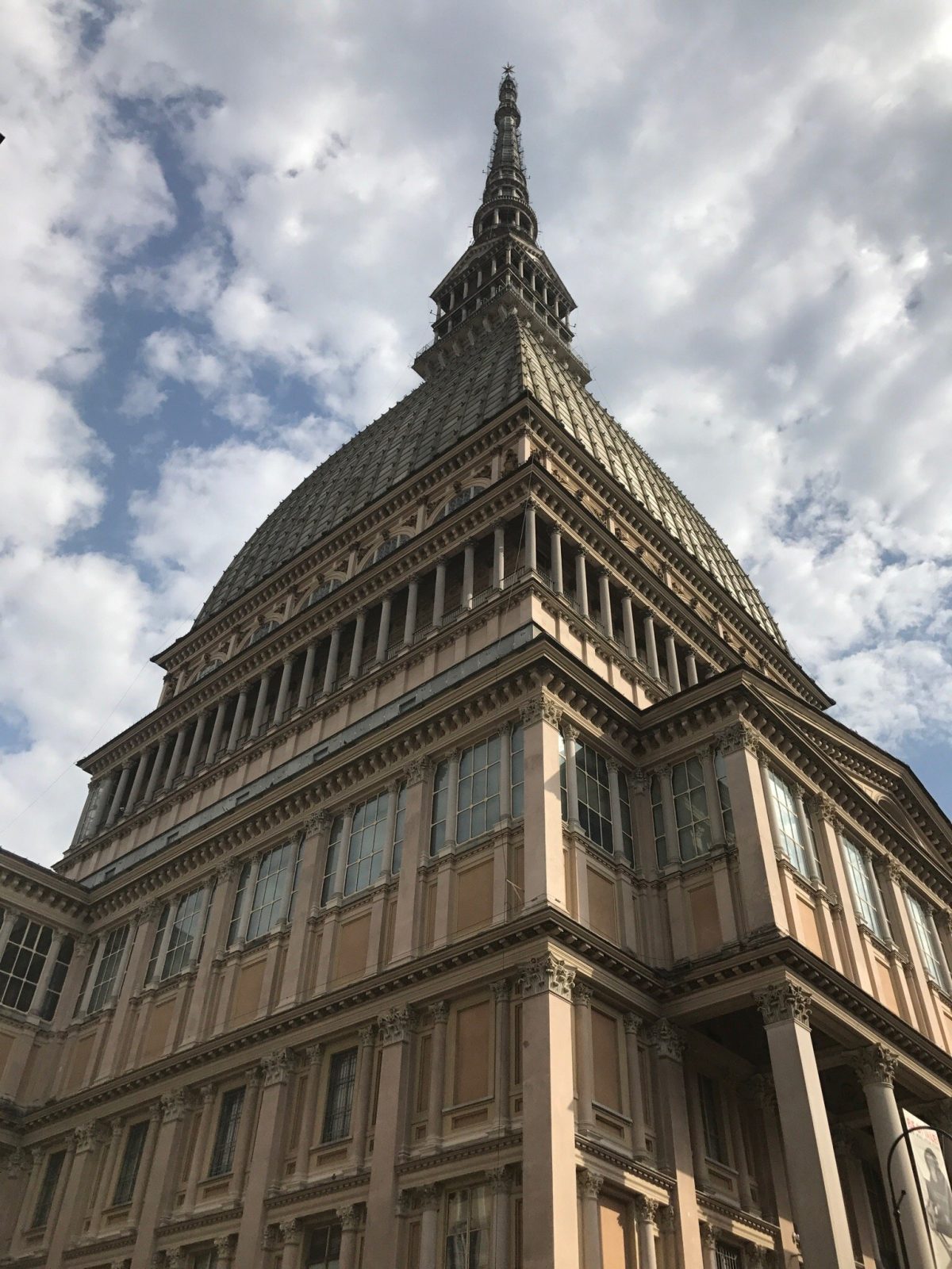 7 Rooms Turin