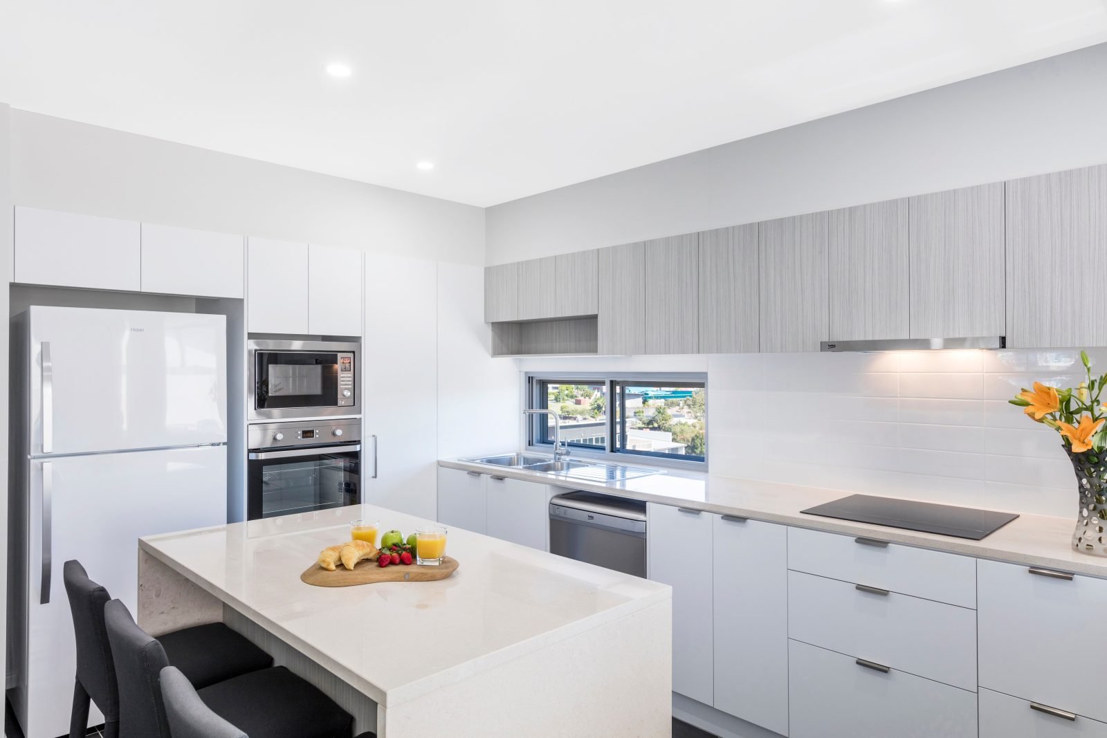 Oaks Brisbane Woolloongabba Suites